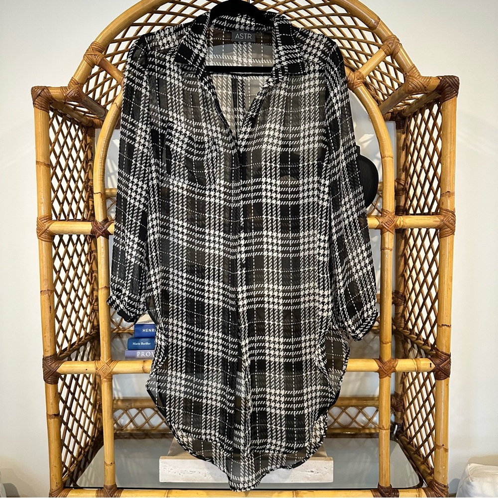 ASTR Black and White Plaid Blouse